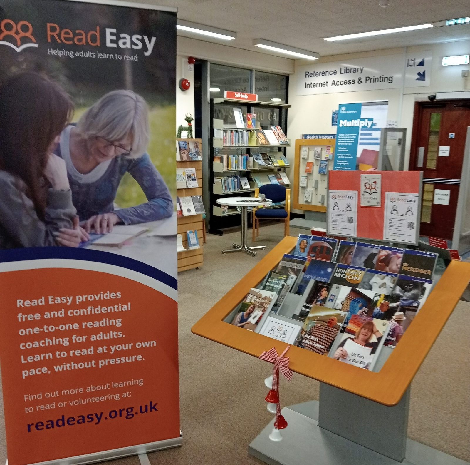 Read Easy display in Salisbury Library.